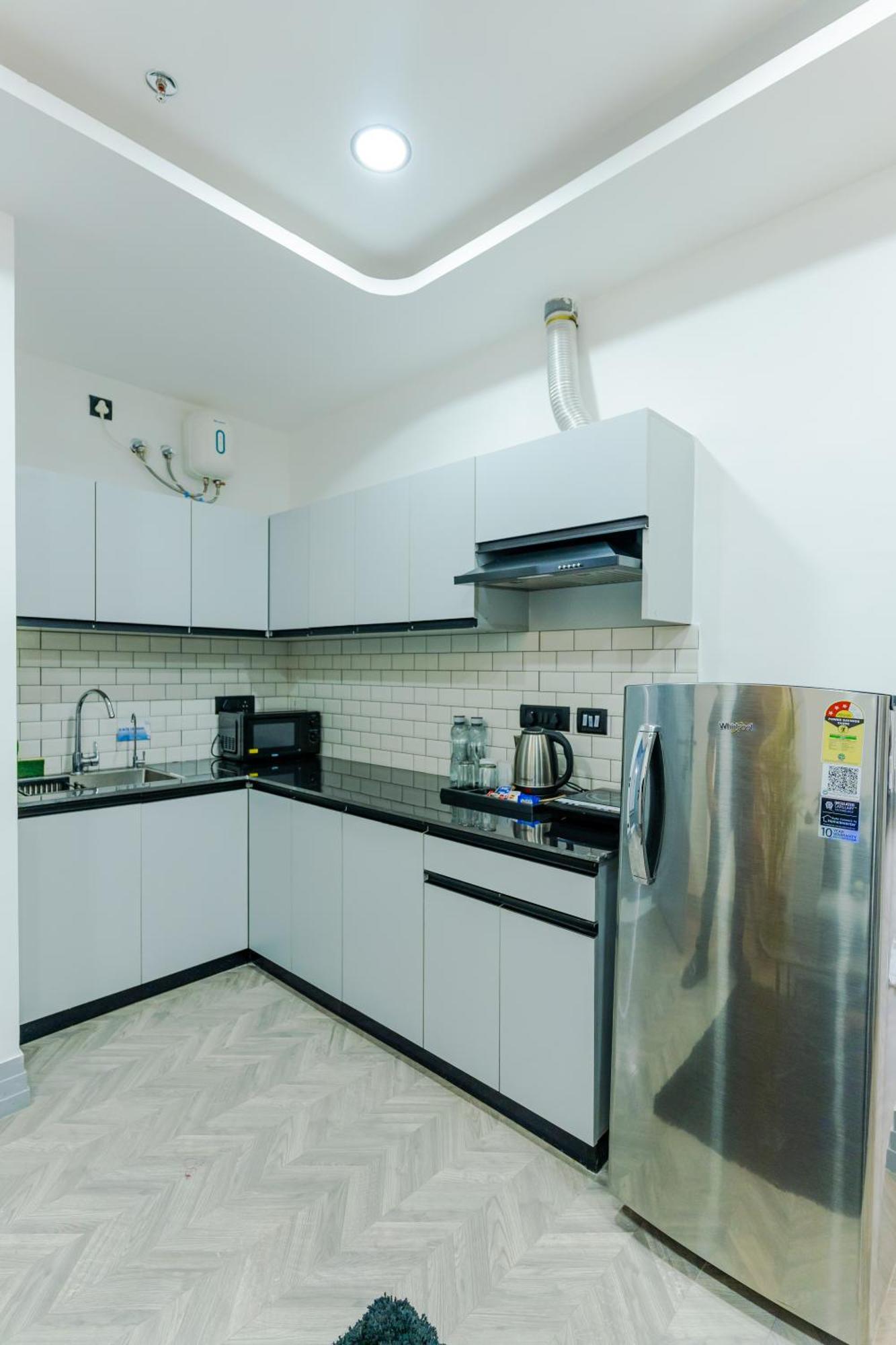 Bedchambers Luxury Apartment Near Golf Course Road Gurgáon Exteriér fotografie